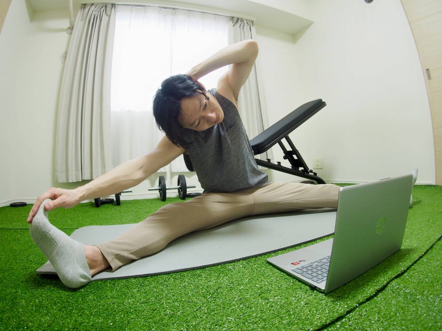オンラインでのストレッチ指導